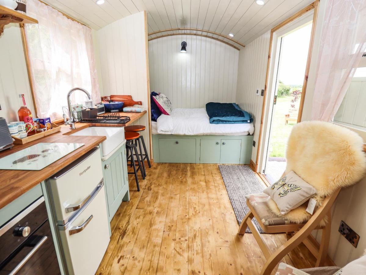Honeybee Lodge Woodhall Spa Dış mekan fotoğraf