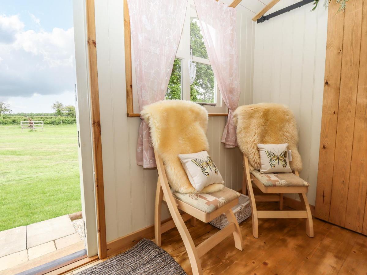 Honeybee Lodge Woodhall Spa Dış mekan fotoğraf